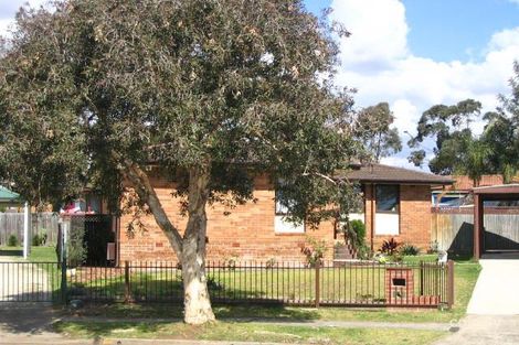 24 Birch Pl, Bidwill, NSW 2770