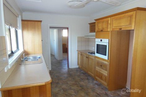 Property photo of 144 Arvon Road Strathmore VIC 3041