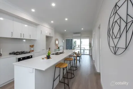 6/245 Wright St, Cloverdale, WA 6105