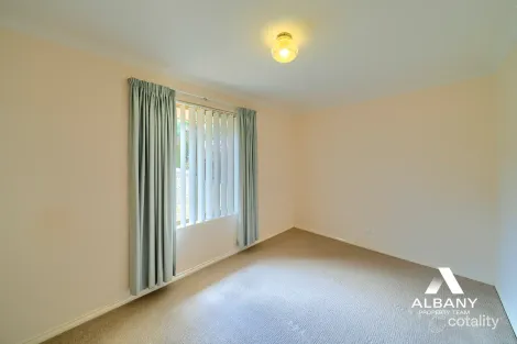 Property photo of 36 Barnesby Drive Yakamia WA 6330