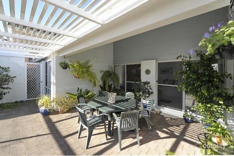 Property photo of 33 Dunmore Avenue Anna Bay NSW 2316