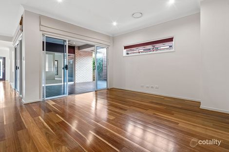 26 Richmond Cres, Waterford, QLD 4133