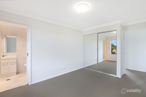 Property photo of 2/17 Ryan Lane Figtree NSW 2525