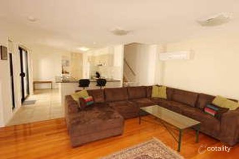 Property photo of 2/6 Suzanne Close Mudjimba QLD 4564