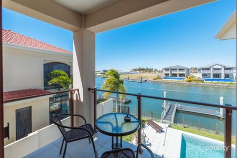 Property photo of 1052 Edgecliff Drive Hope Island QLD 4212