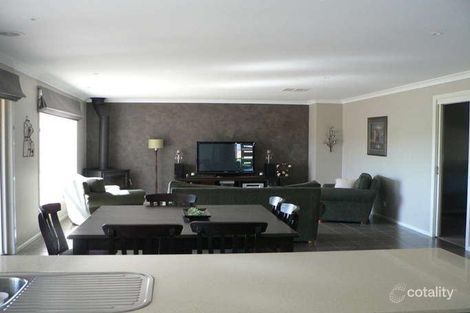 Property photo of 62 Shaw Drive Romsey VIC 3434