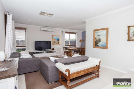 Property photo of 63 Currajong Crescent Craigie WA 6025