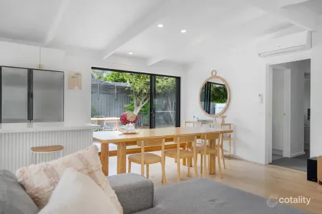 Property photo of 38 Woonton Crescent Rosebud VIC 3939