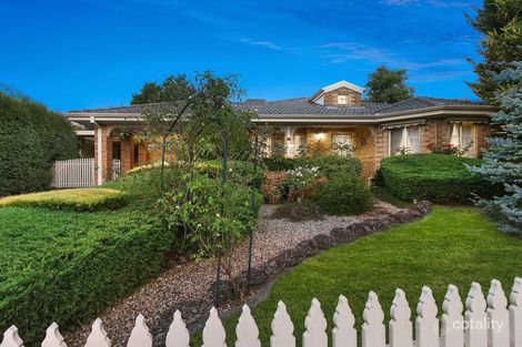 29 Bristol Cres, Lilydale, VIC 3140