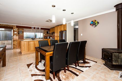 Property photo of 10 Muir Close Waikiki WA 6169