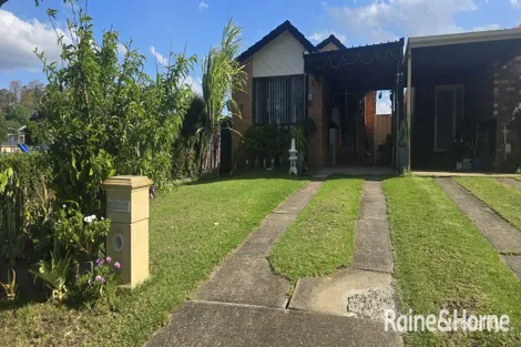 2 Leicester St, Leumeah, NSW 2560