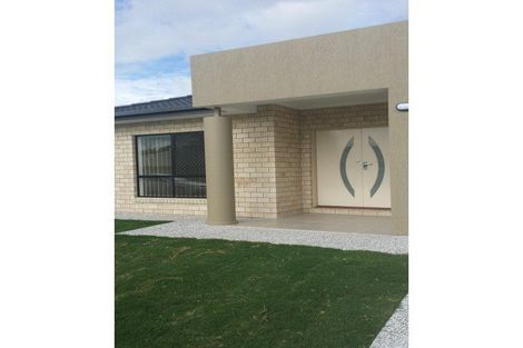 Property photo of 70 Redgum Drive Regents Park QLD 4118