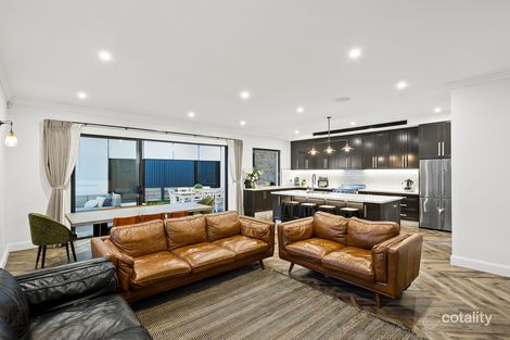 Property photo of 10 Rona Street Peakhurst NSW 2210