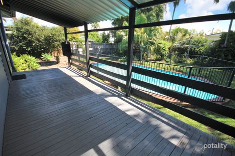 7 Oloway Cres, Alexandra Headland, QLD 4572