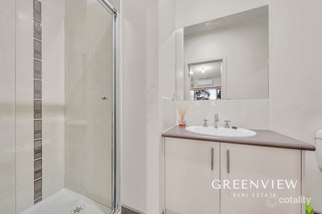 Property photo of 10 Tolpis Lane Cranbourne North VIC 3977