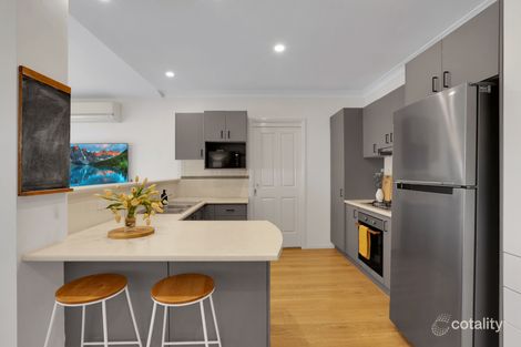 Property photo of 13 Hermitage Place Dapto NSW 2530