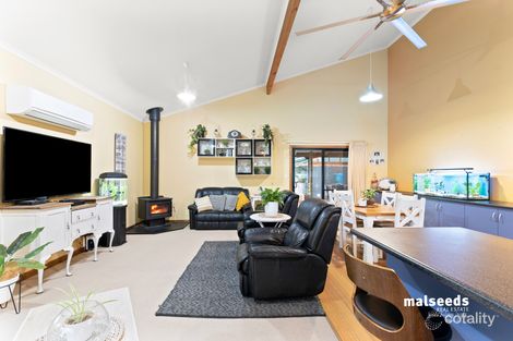 2710 Kangaroo Flat Rd, Wandilo, SA 5291