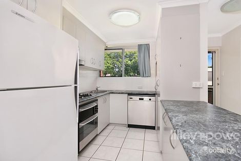 Property photo of 2/31 Beatrice Street Taringa QLD 4068