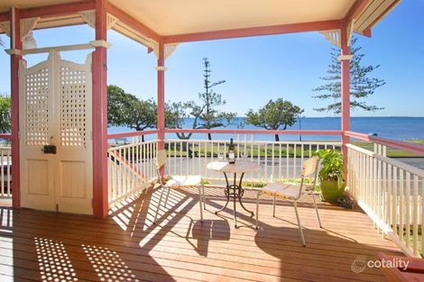 Property photo of 219 Wynnum Esplanade Wynnum QLD 4178