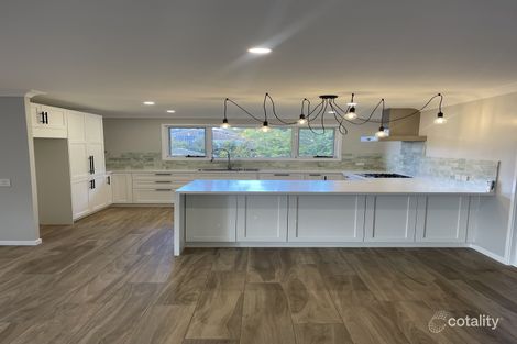 Property photo of 7 Honeysuckle Close Glenning Valley NSW 2261