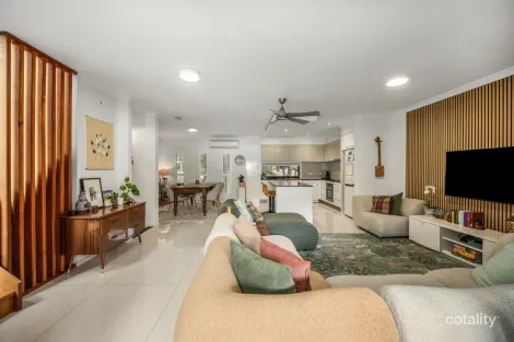 Property photo of 3/88-90 York Street Coorparoo QLD 4151