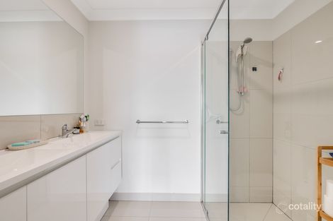 Property photo of 2/15 McInnes Crescent Glenvale QLD 4350