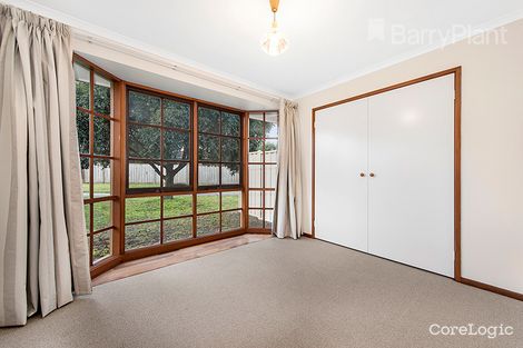 Property photo of 6 Walsh Retreat Berwick VIC 3806