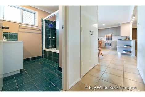 Property photo of 17 Donovan Crescent Gracemere QLD 4702