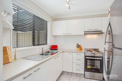 Property photo of 2/37 Frascott Avenue Varsity Lakes QLD 4227
