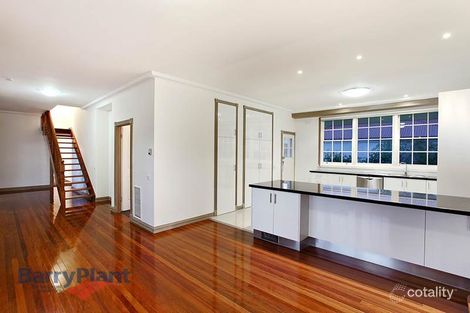 Property photo of 29 Crown Point Ridge Chirnside Park VIC 3116