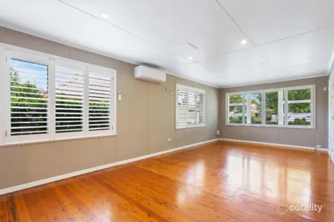 Property photo of 17 Crown Street Rangeville QLD 4350
