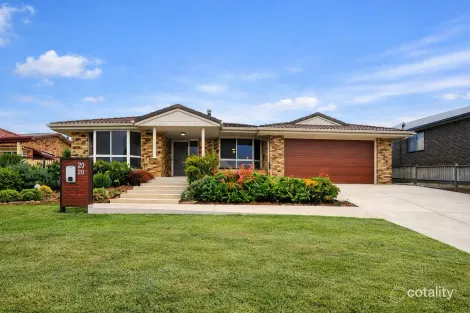 20 Adermann Dr, Kingaroy, QLD 4610