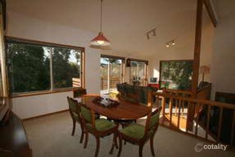 Property photo of 12 Chestnut Avenue Bomaderry NSW 2541