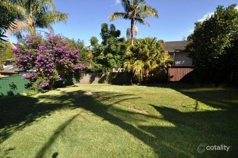 Property photo of 17 Georgia Avenue Wyoming NSW 2250