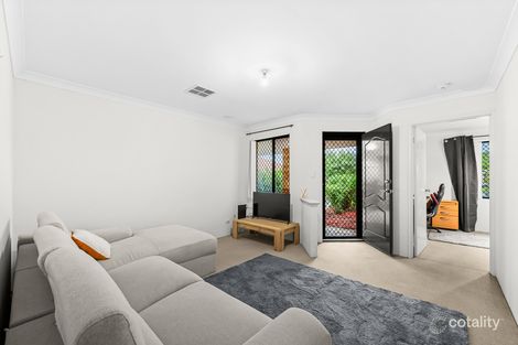 Property photo of 30 Beard Place Queens Park WA 6107