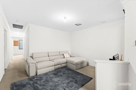 Property photo of 30 Beard Place Queens Park WA 6107