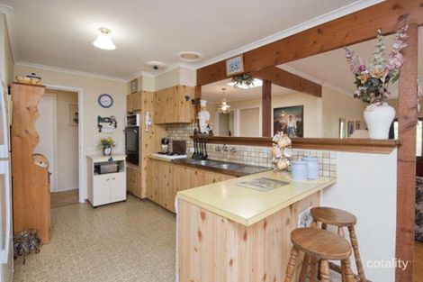 Property photo of 20 Riding Way Ferntree Gully VIC 3156