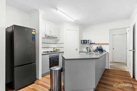 Property photo of 30 Beard Place Queens Park WA 6107