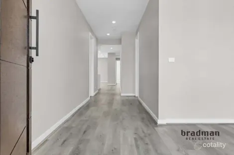 Property photo of 4 Blackwood Place Beveridge VIC 3753