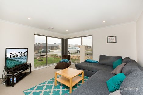 17 Utz St, Coombs, ACT 2611