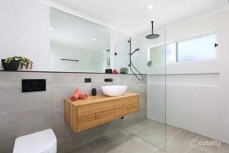Property photo of 2/4 Lipton Street Sunrise Beach QLD 4567