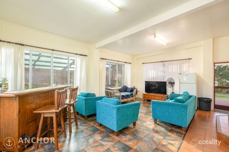 Property photo of 6 Heather Street Southside QLD 4570