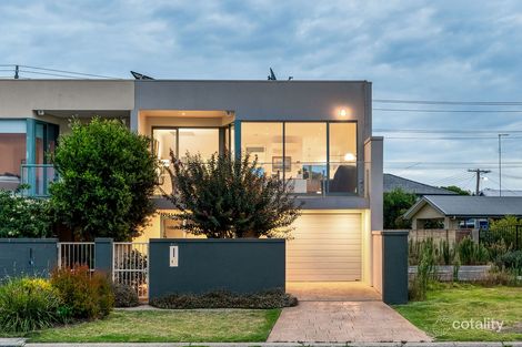 10/2 Skinner St, Hastings, VIC 3915