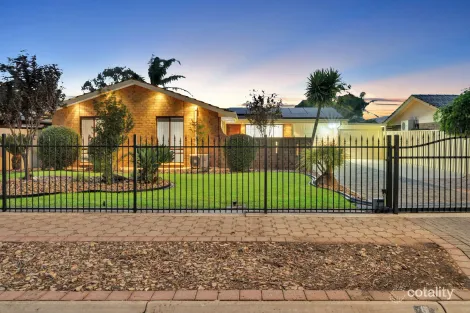 8 Turtur Dr, Paralowie, SA 5108