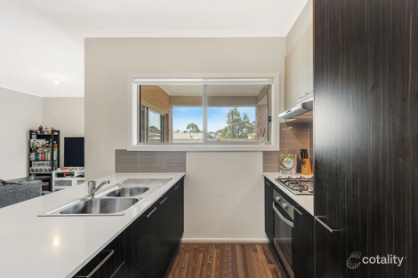 Property photo of 8 Gundowringa Avenue Happy Valley SA 5159