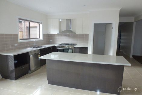 Property photo of 36 Leyana Crescent Brookfield VIC 3338