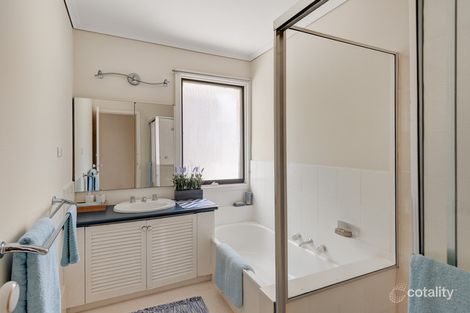 Property photo of 30 Spruzen Avenue Kew East VIC 3102