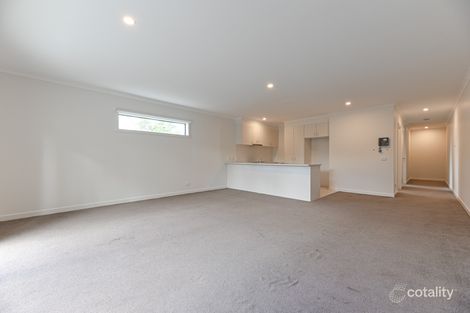 4/12 Wicklow Ave, Croydon, VIC 3136