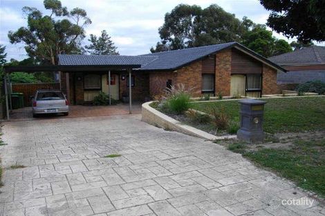Property photo of 3 Walnut Drive Kilsyth VIC 3137