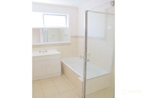 Property photo of 5 Rosenthal Crescent Reservoir VIC 3073